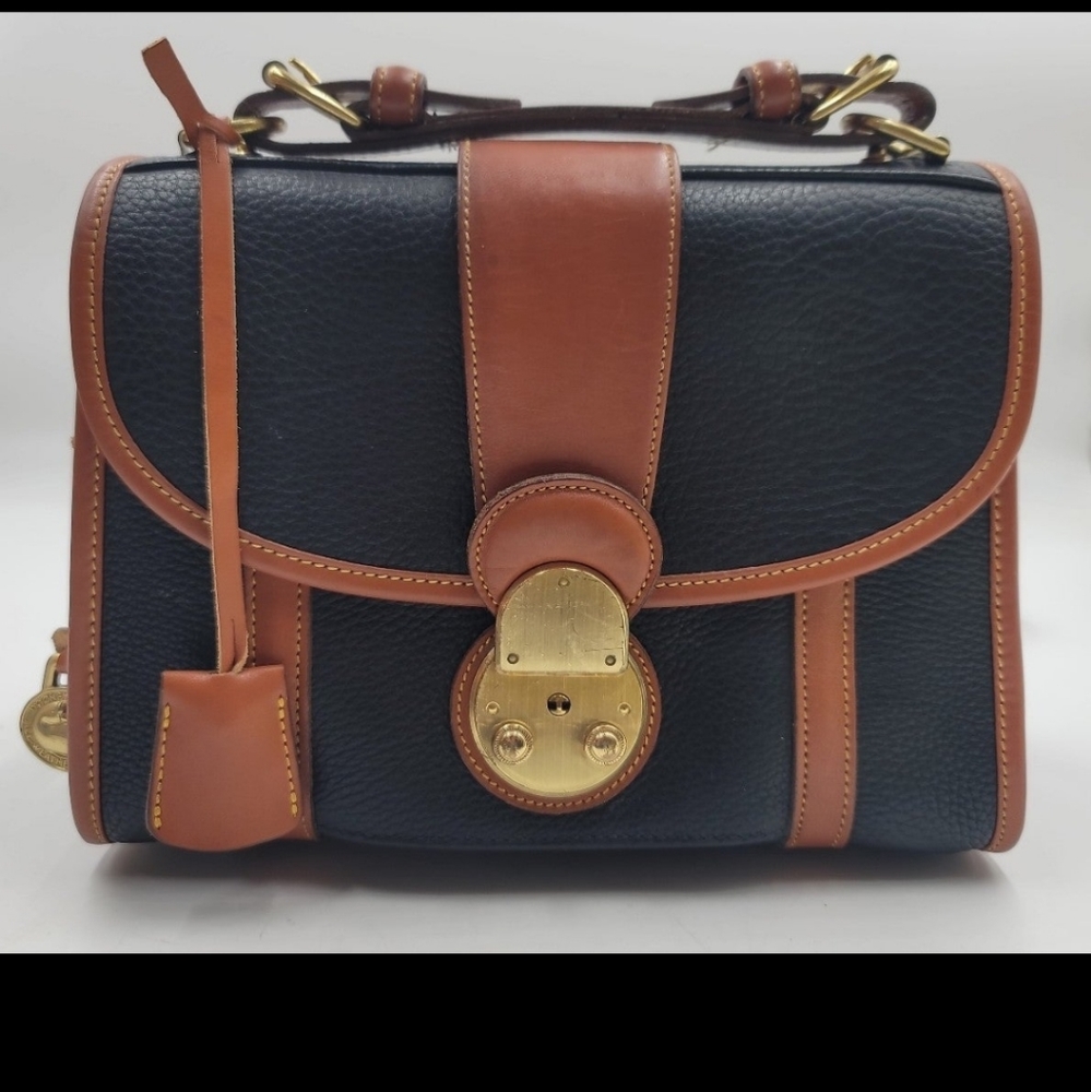 Dooney and Bourke Vintage Lockhart Crossbody Bag